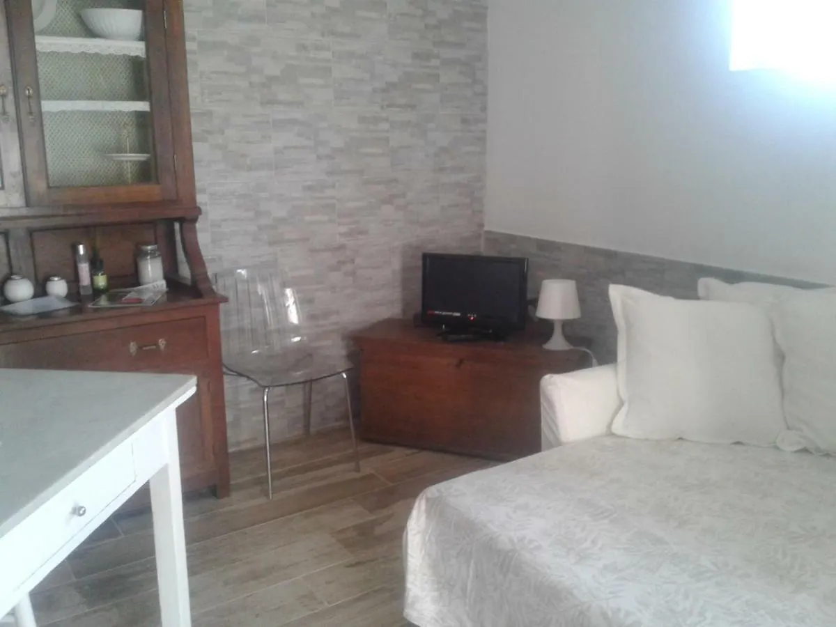 Monolocale Per Coppia Apartment Carrodano Inferiore